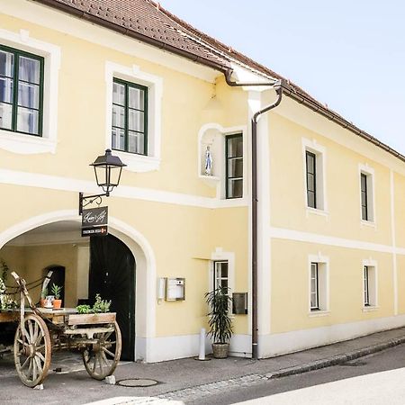 Kaiser'S Hof Aparthotel Strass  Exteriör bild